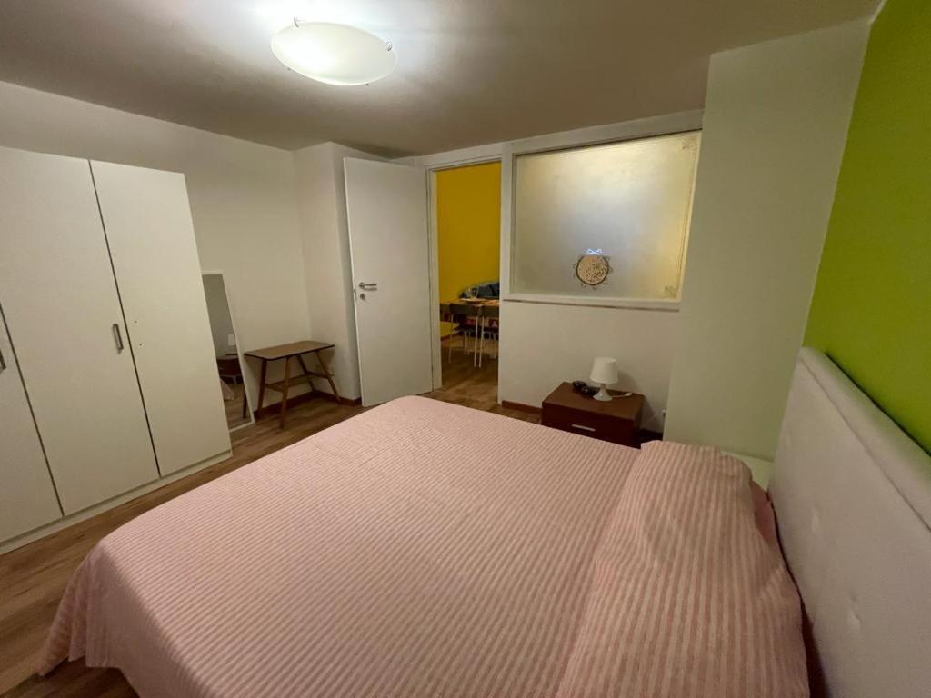Verdi 49 Holiday Home Catania Luaran gambar