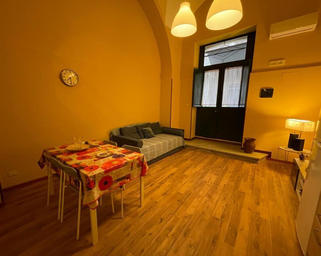 Verdi 49 Holiday Home Catania Luaran gambar