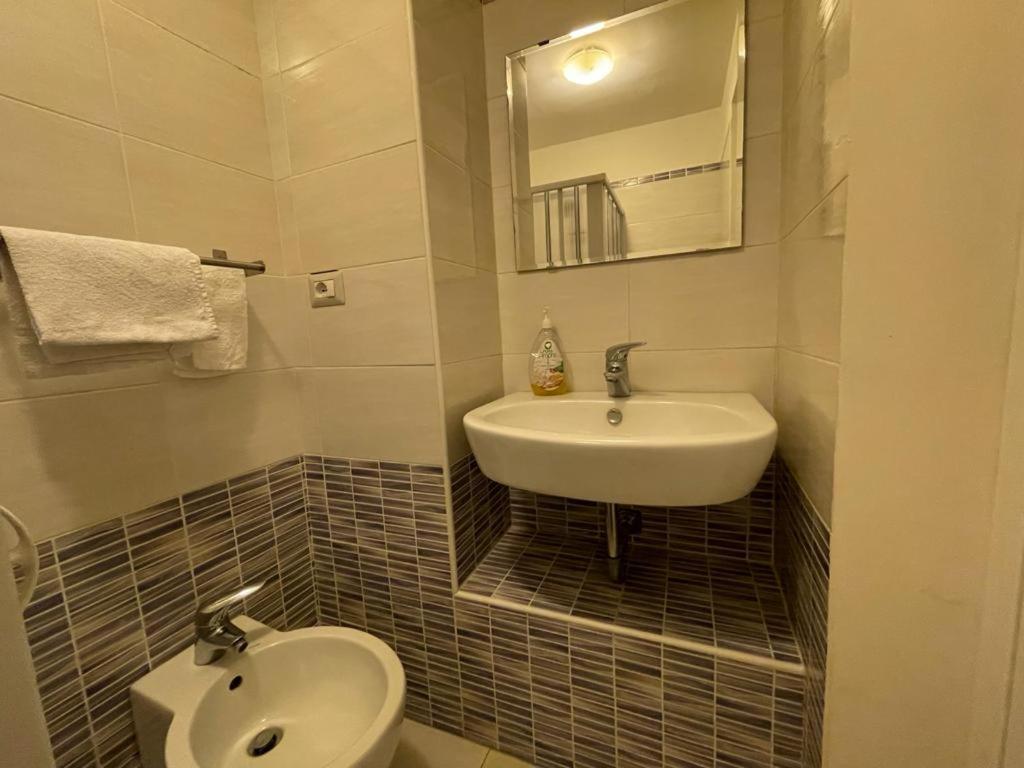 Verdi 49 Holiday Home Catania Luaran gambar